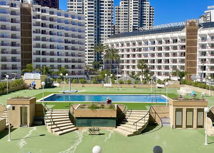 Modern And Stylish בנידורם
